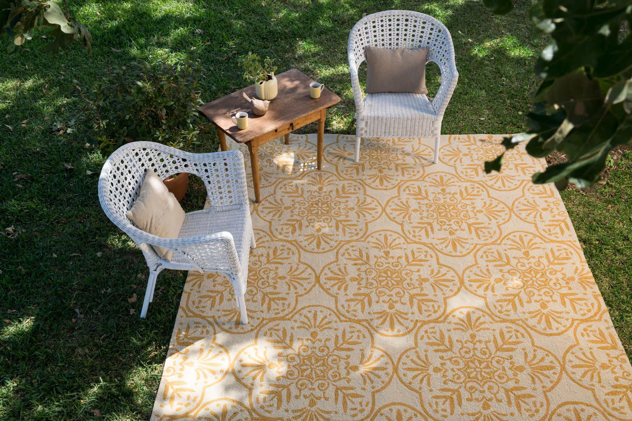10 Outdoor Rugs You’ll Love